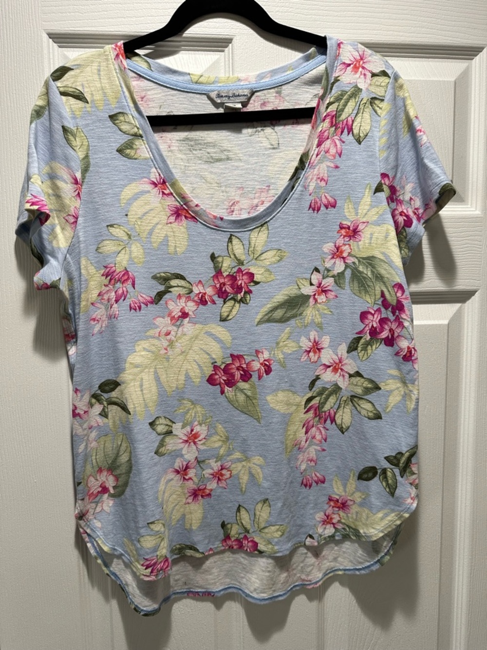 Tommy Bahama Light Blue Floral Scoop Neck Tee